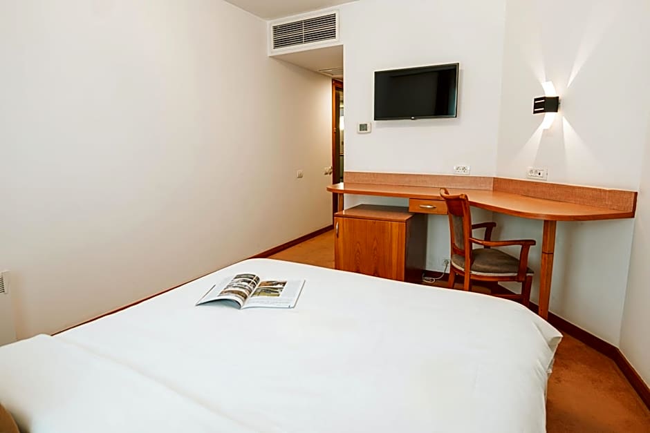 Duke Romana Suites by Olala!