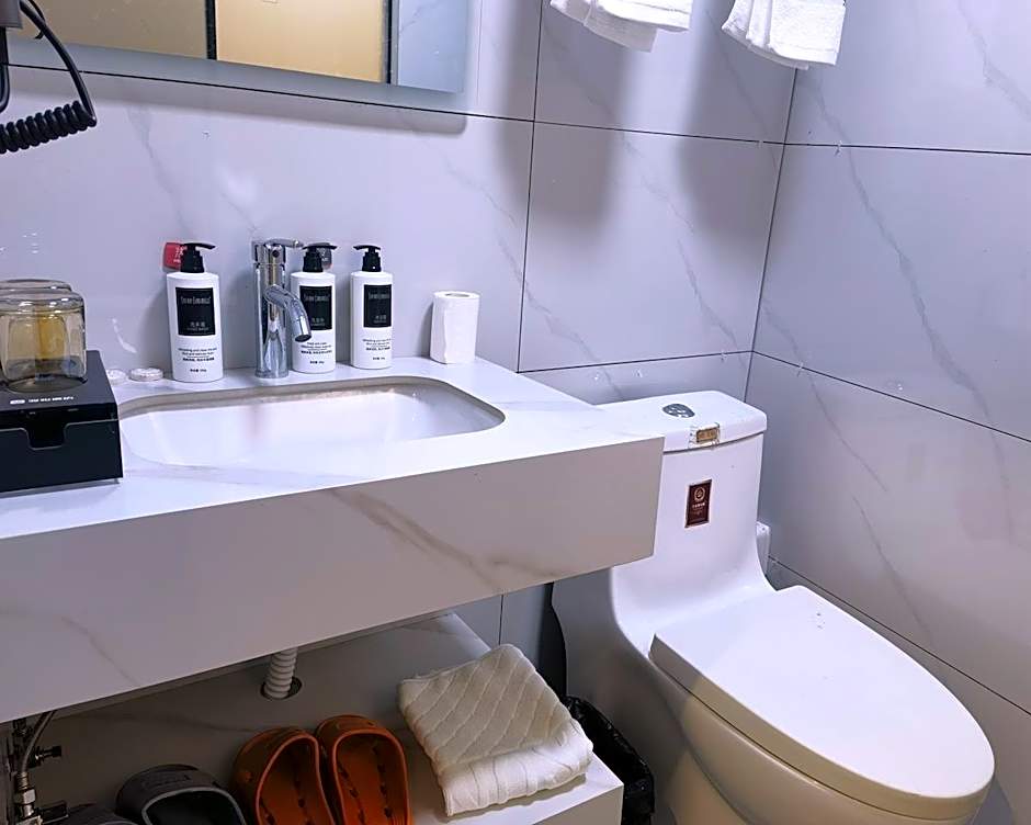 Jun Hotel Leshan Jinkouhe District Binjiang Road
