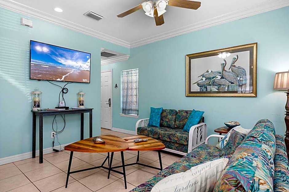 Little Get-Away By The Beach ,Moondancer