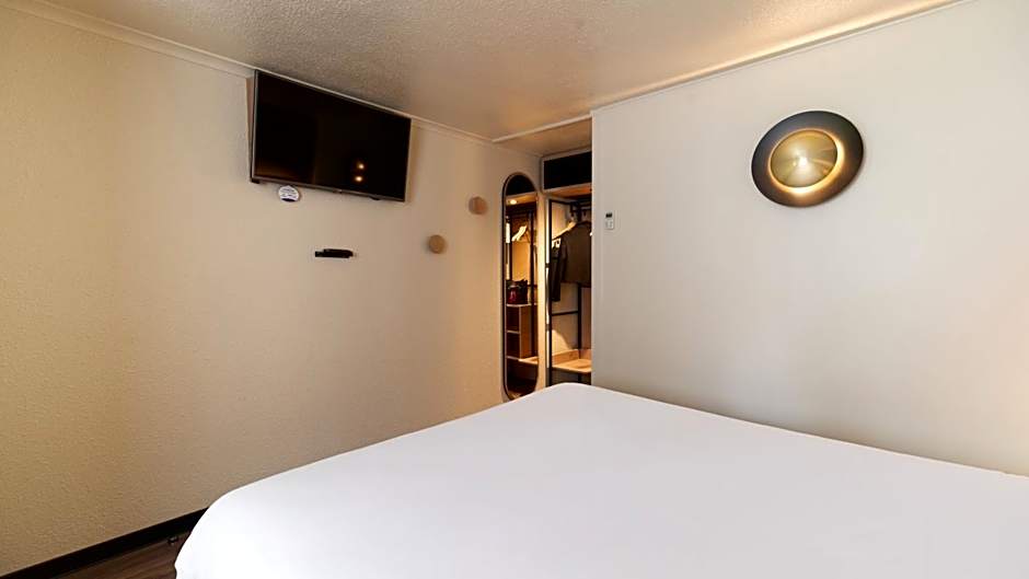 Campanile Orange Hotel