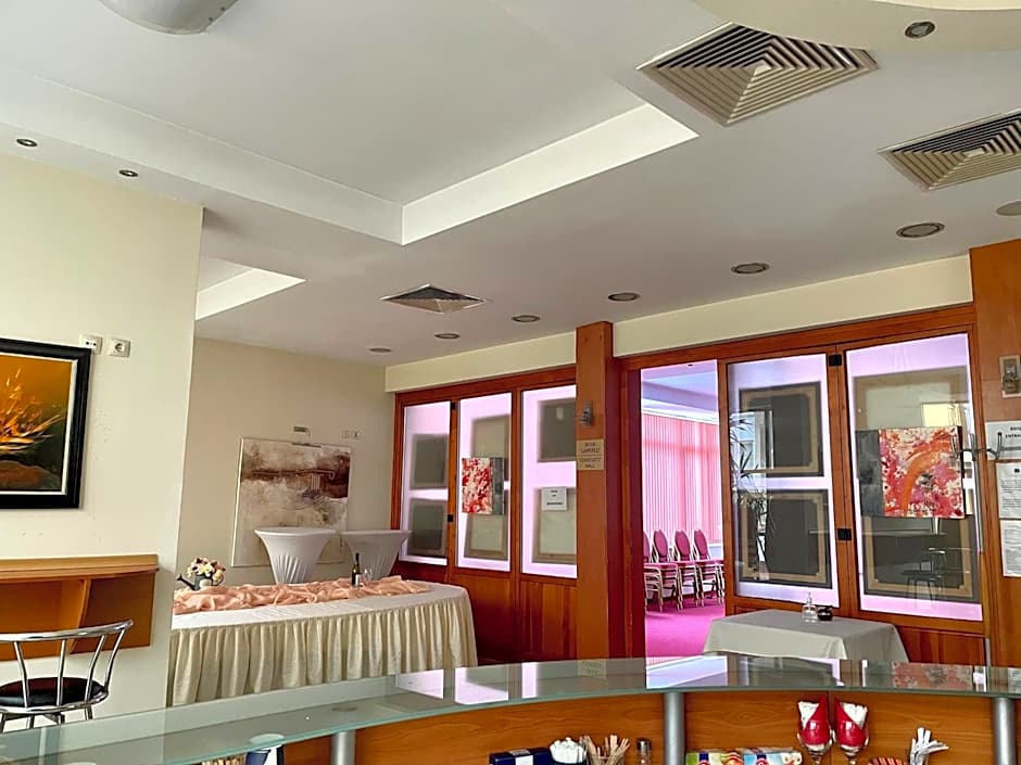 Hotel Premier - Veliko Tarnovo City Center, Panorama View