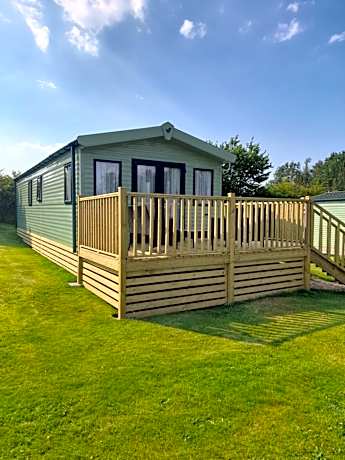 12 Meadow View