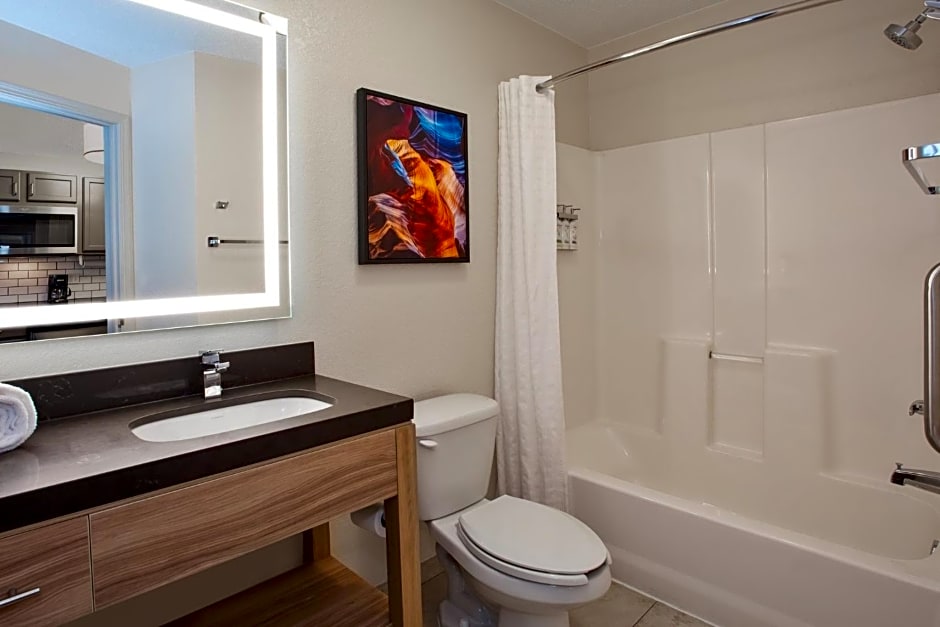 Candlewood Suites Kenosha By IHG
