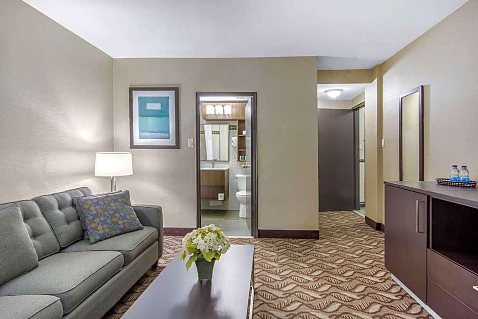 Clarion Hotel Sudbury