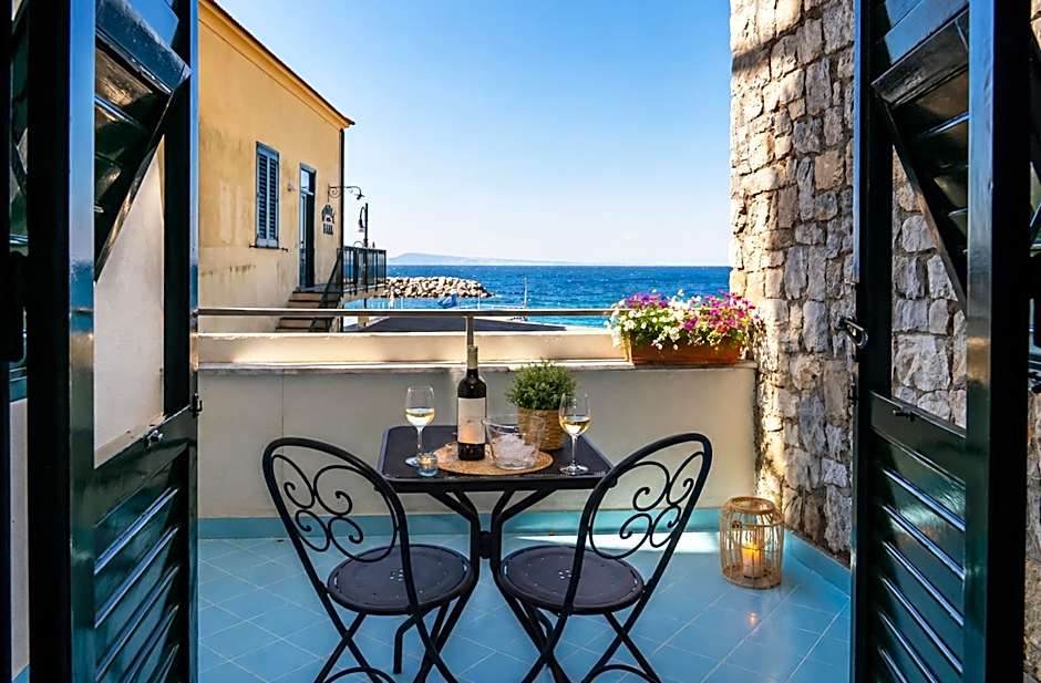 Hotel Baia Di Puolo