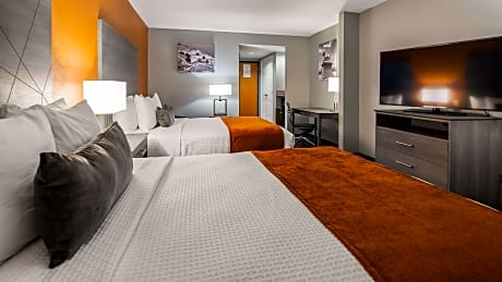 Queen Room with Two Queen Beds - Non-Smoking