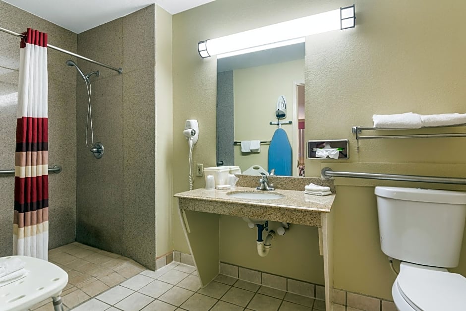 Red Roof Inn Conroe North Willis