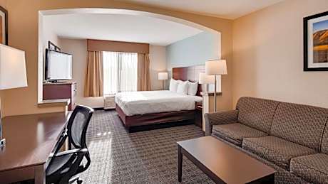 King Suite with Sofa Bed - Non-Smoking