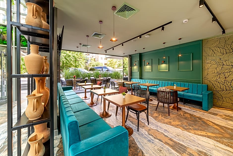 Tomis Garden Aparthotel Bucharest