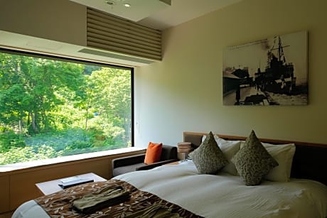 Double or Twin Hotel Room - Resort Side