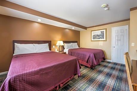 Two Queen Beds Non Smoking