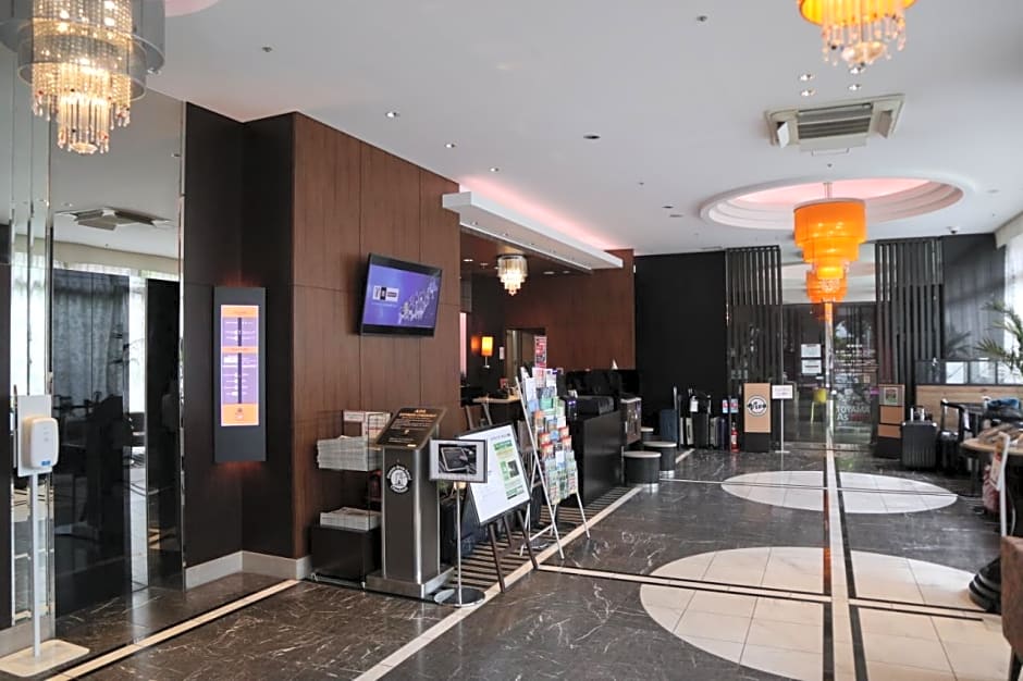 Apa Villa Hotel Toyama-Ekimae
