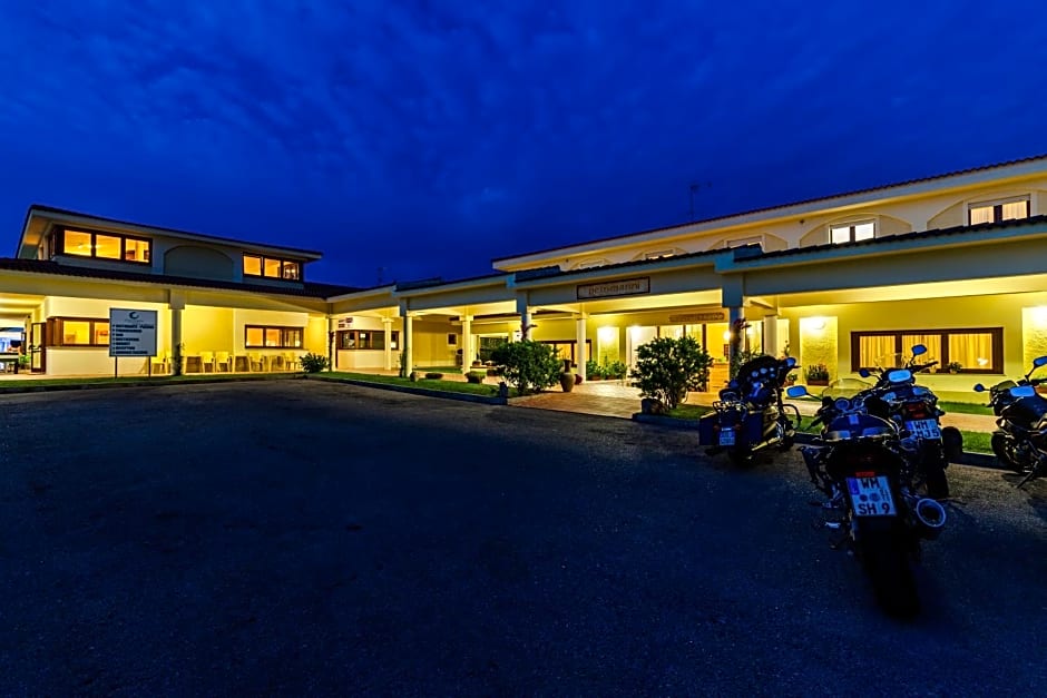Hotel Petri Marini