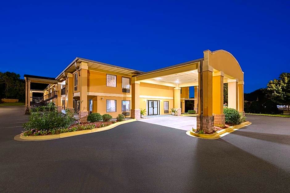 Days Inn by Wyndham Blythewood North Columbia