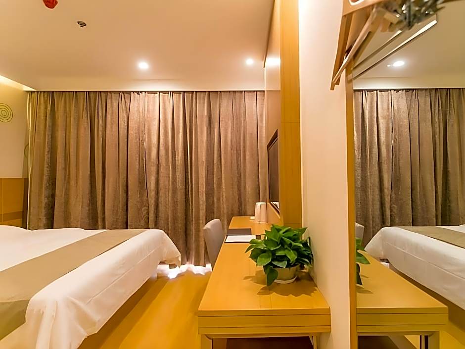 GreenTree Inn Suzhou Wujiang Fenhu Development District