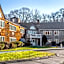 Gold Star Inn & Suites