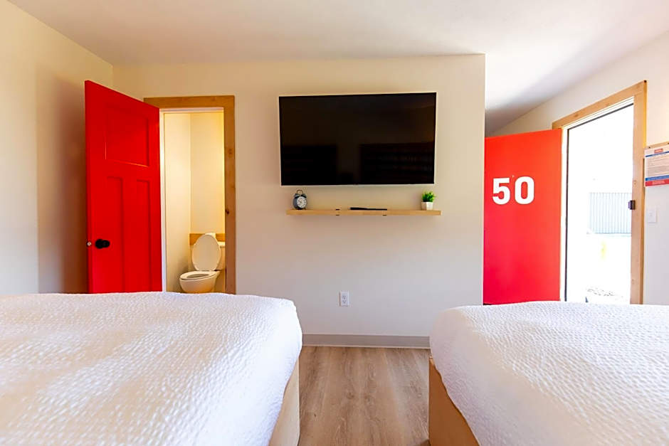 Explorer Rest & Recreation