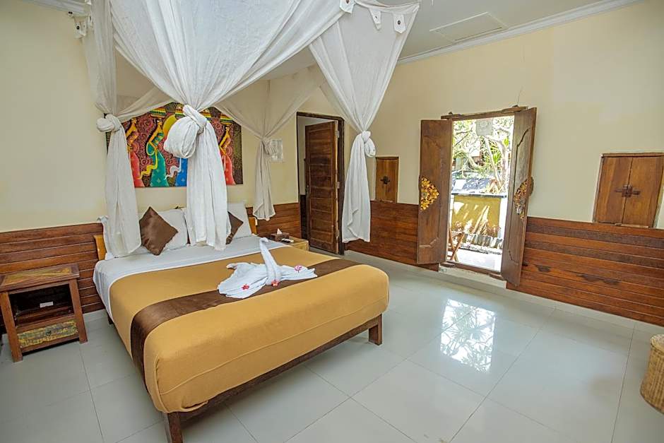 Tropical Garden by TANIS