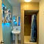 Bluebird Day Inn & Suites