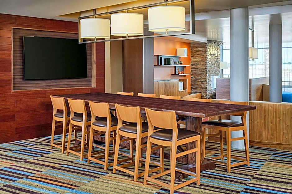 Fairfield Inn & Suites by Marriott Sidney