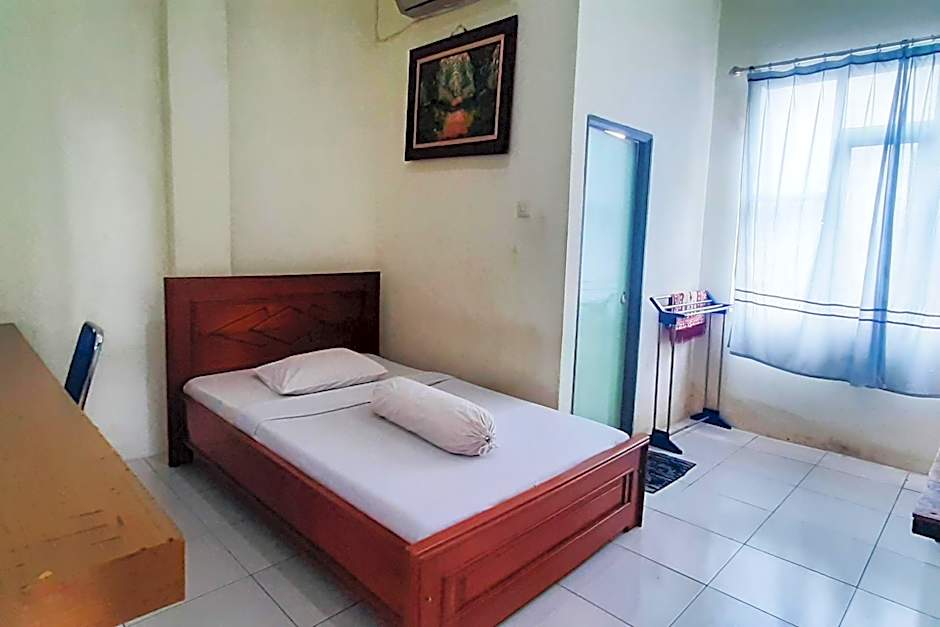 RedDoorz Syariah At Penginapan Sederhana Palembang