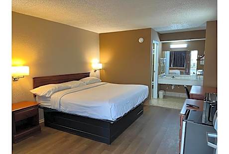 King Room - Non-Smoking