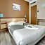 Rev'Hotel