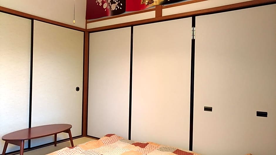 Kinkaku