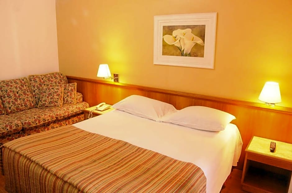 Jandaia Turismo Hotel