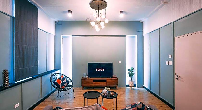 Saffron Hill Bangkok