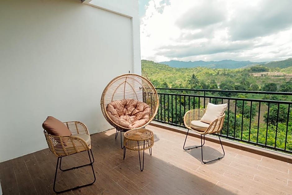 Hakata Lejja near Natural Hot spring