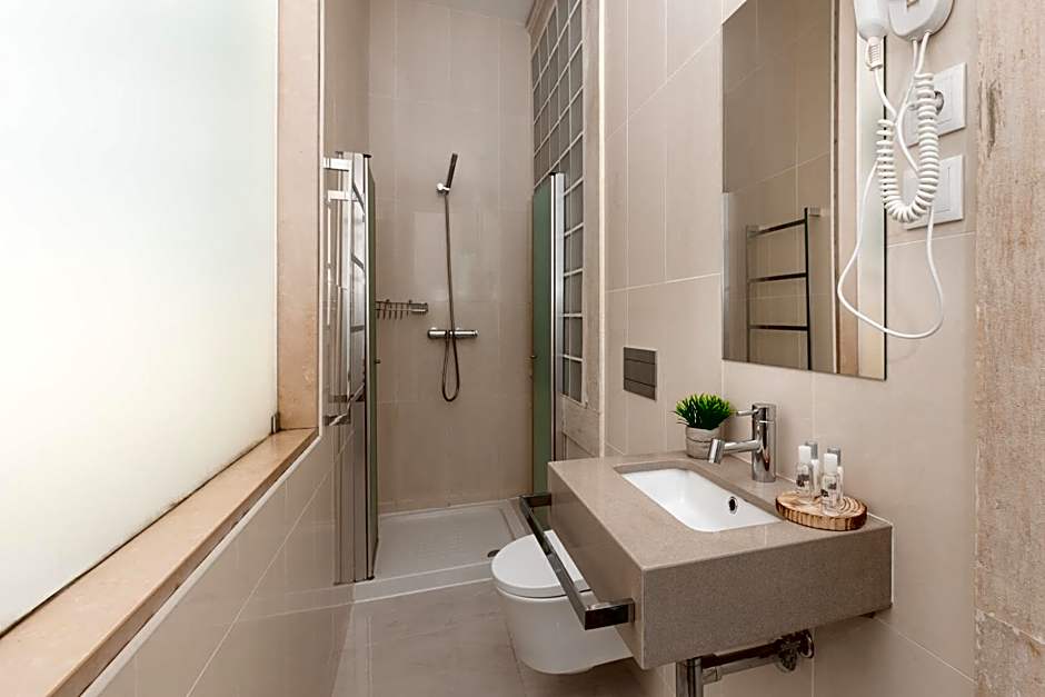 Serenata Hotel & Hostel Coimbra