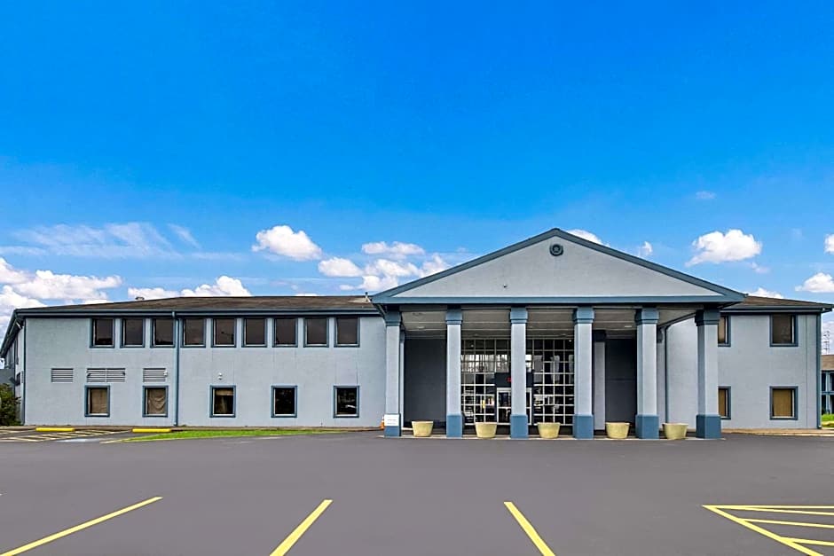 Rodeway Inn Conference Center