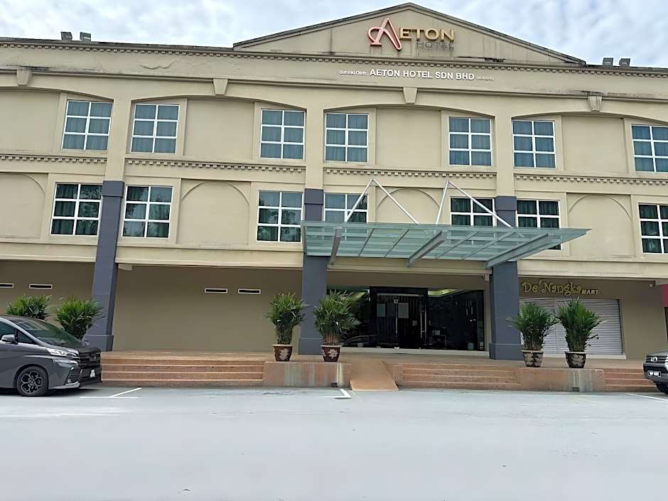 Aeton Hotel