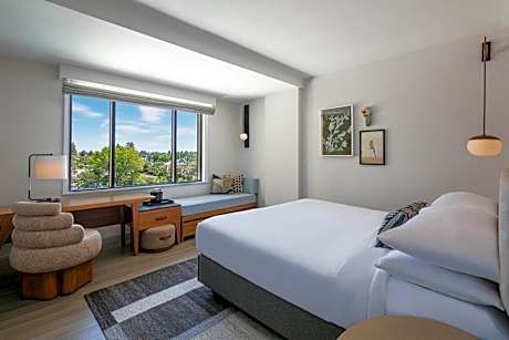 King Room - Hearing Accessible/High Floor