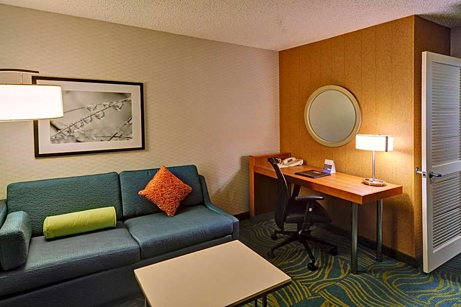 SpringHill Suites by Marriott Dallas NW Highway at Stemmons/I-35E