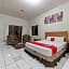 RedDoorz Plus @ Hotel Griya Astoeti