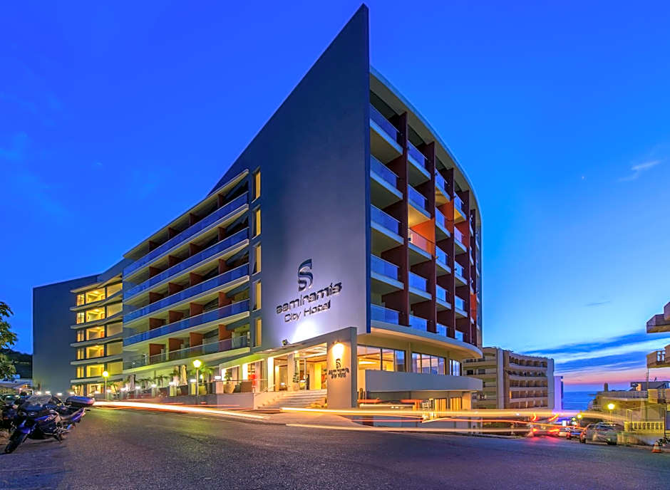 Semiramis City Hotel