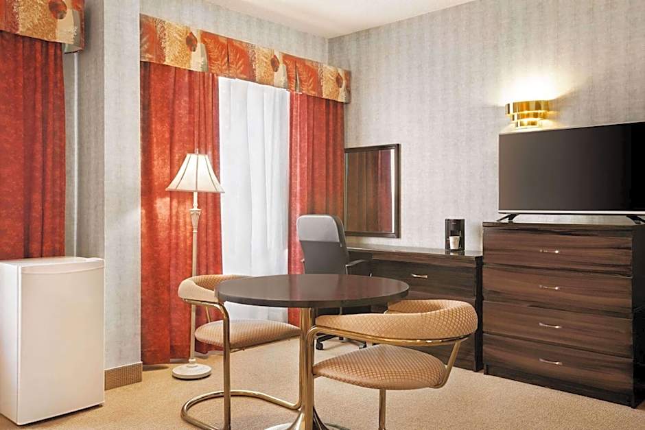 Days Inn by Wyndham Ste. Helene-de-Bagot