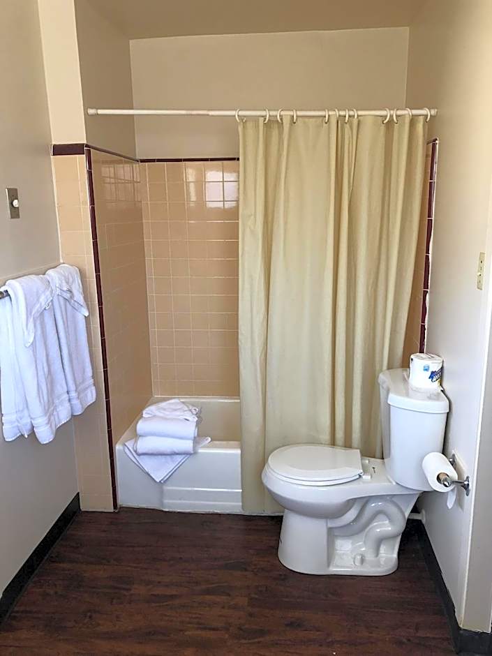 Sierra Lodge Three Rivers