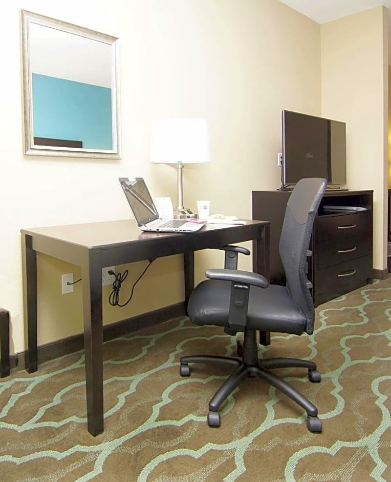 Holiday Inn Express Hotels & Suites Cuero By IHG