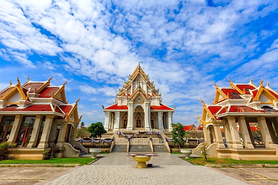 Prachuap Grand Hotel (SHA Plus)