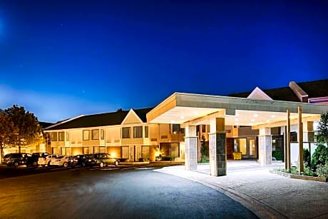 Quality Inn & Suites Brampton