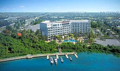 The Perry Hotel Naples
