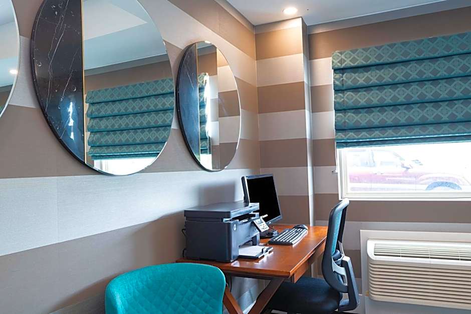 Sandman Hotel Calgary Airport