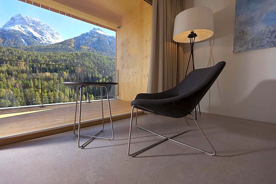 Hotel Arnica Scuol - Adults Only