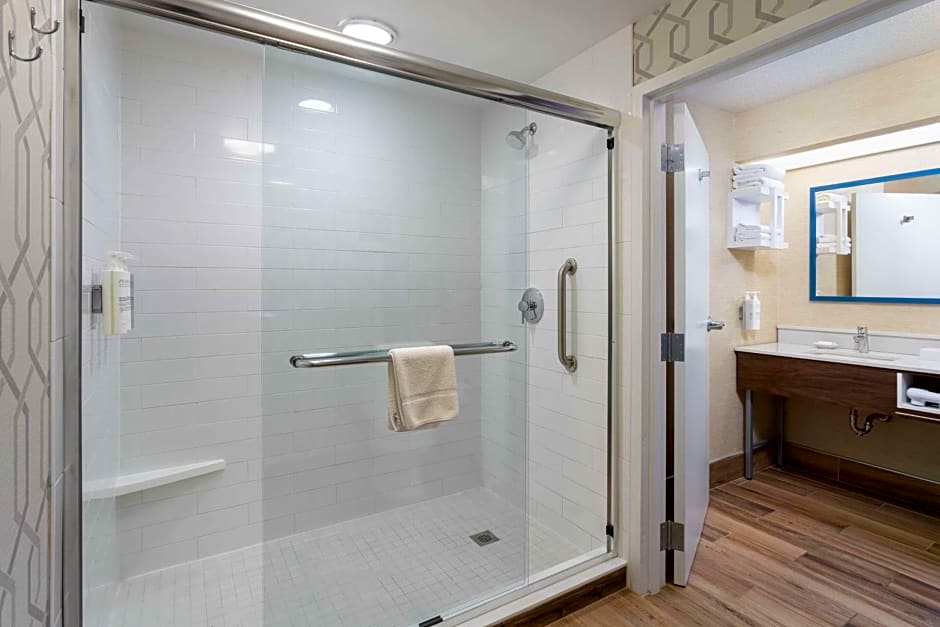 Hampton Inn By Hilton Buffalo South/I-90