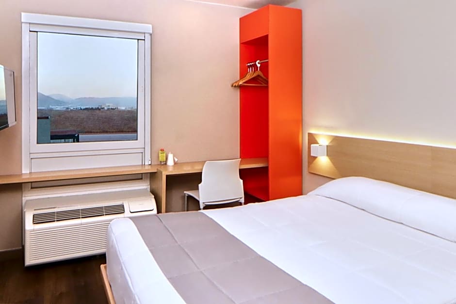 City Express Junior by Marriott Tijuana Otay