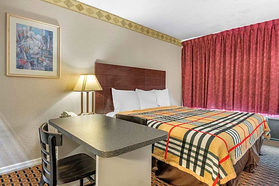 Rodeway Inn New Port Richey