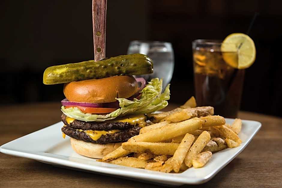 Holiday Inn Rock Island-Quad Cities By IHG